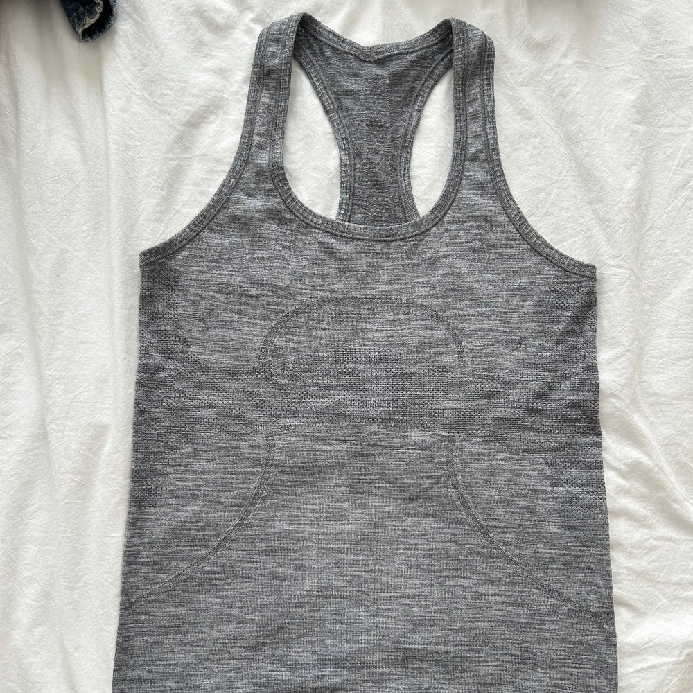 Lululemon Swiftly Racerback tank